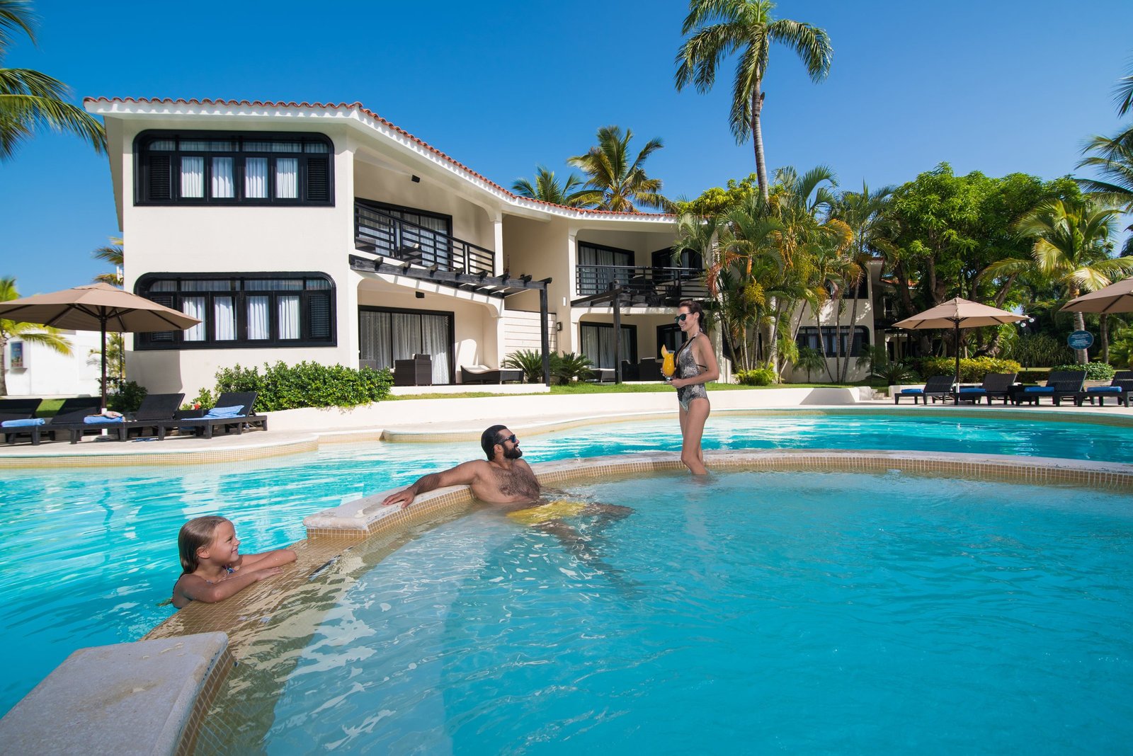 Royal Suites swimming pool