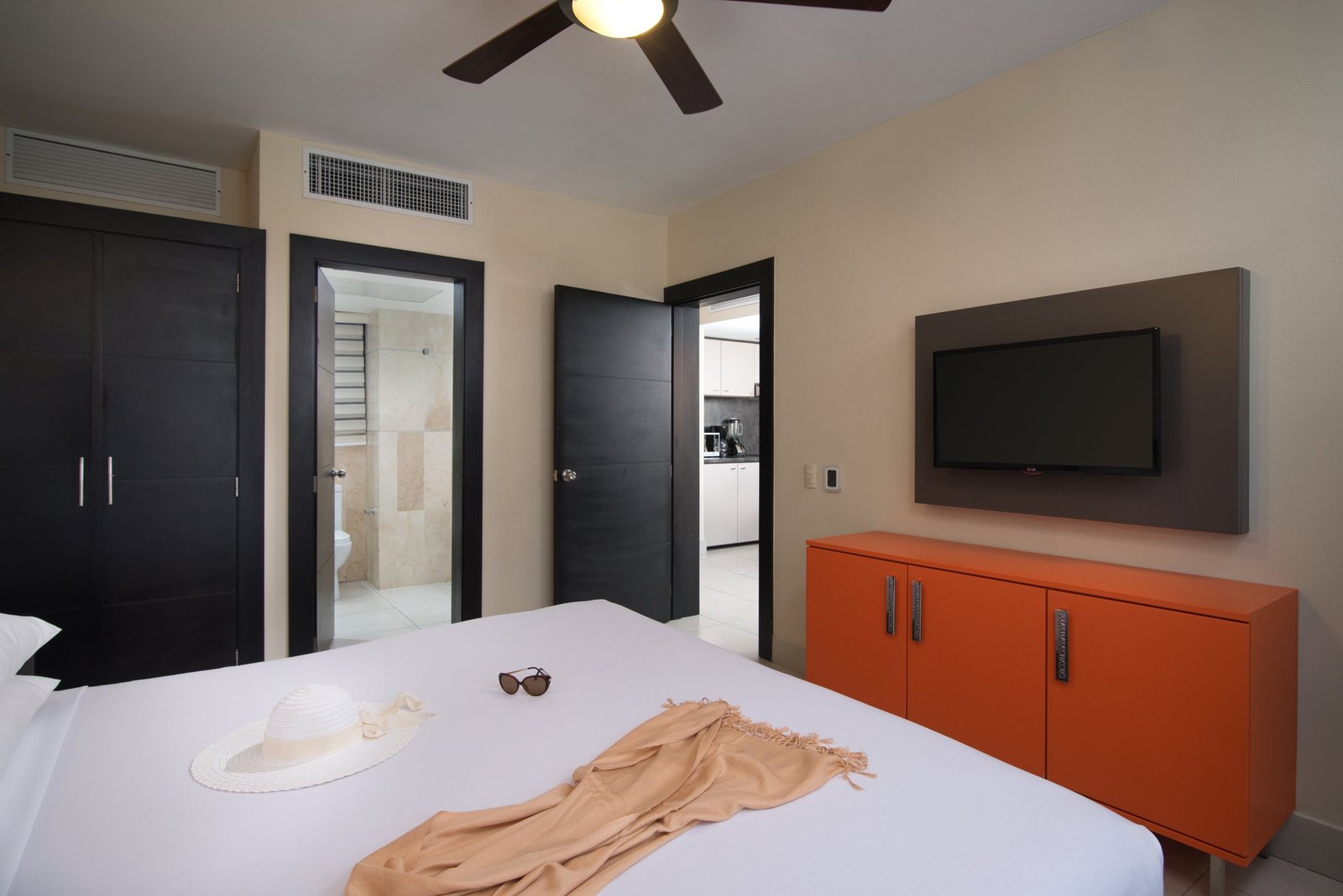 Royal Suites living room